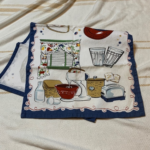 Longaberger Retro Kitchen Hand Towel with Blue Border - Picture 2 of 10